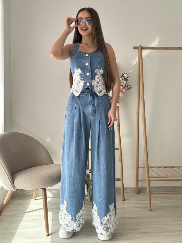 Дънков сет с дантела