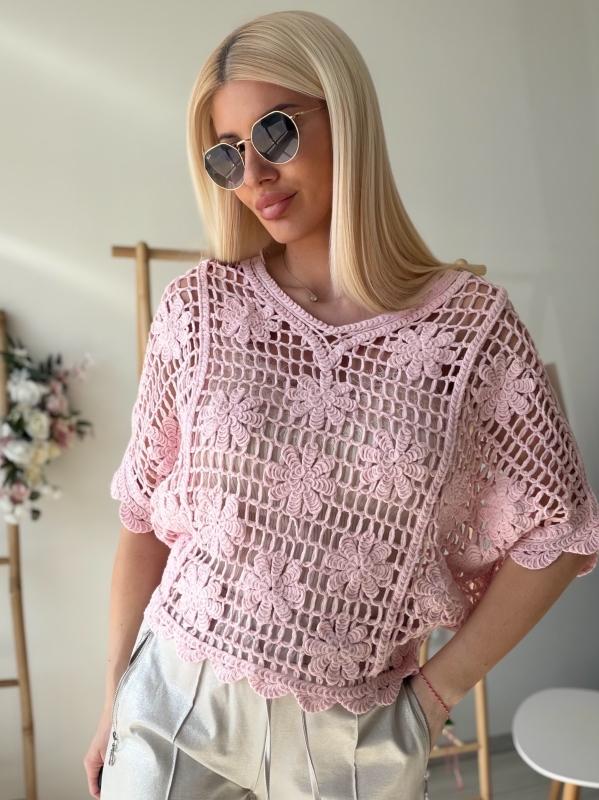 Розова тениска едро плетиво