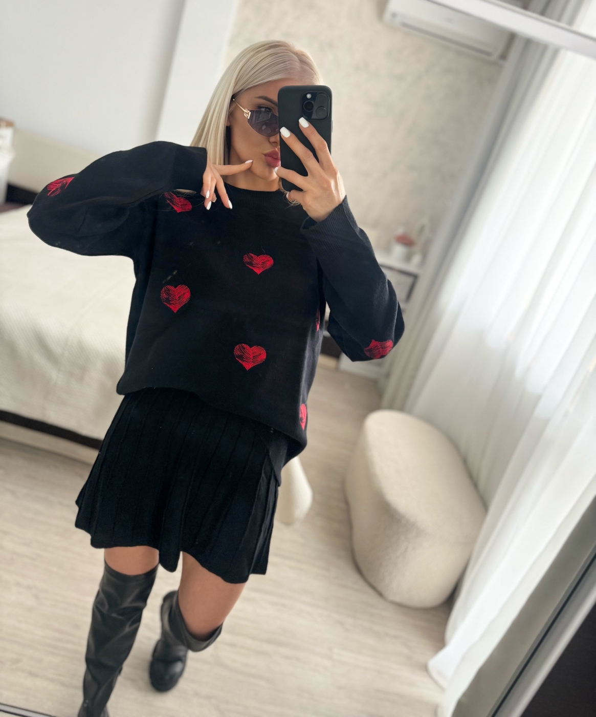 Черен комплект със сърца