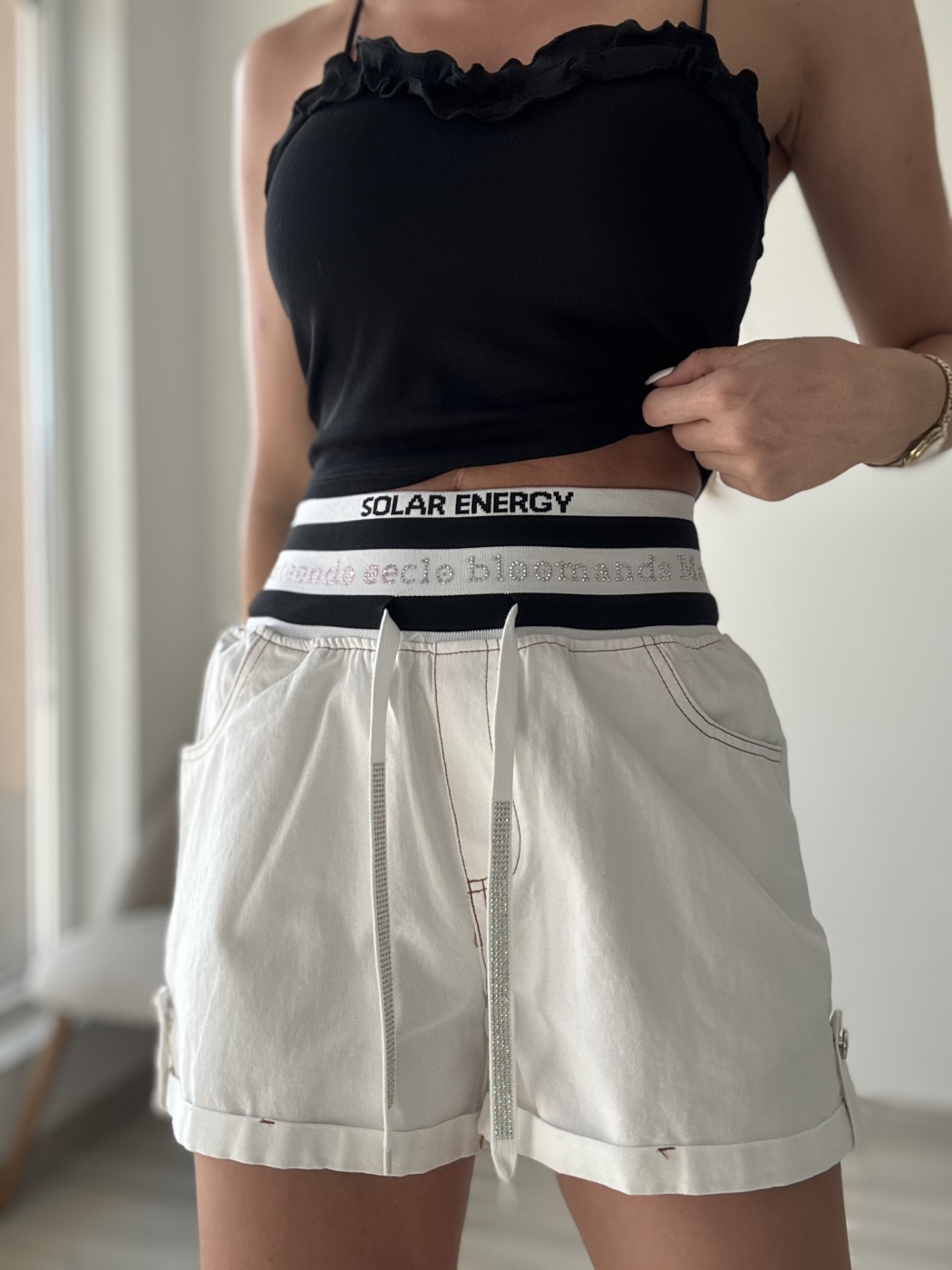 Бели къси дънки с ластик