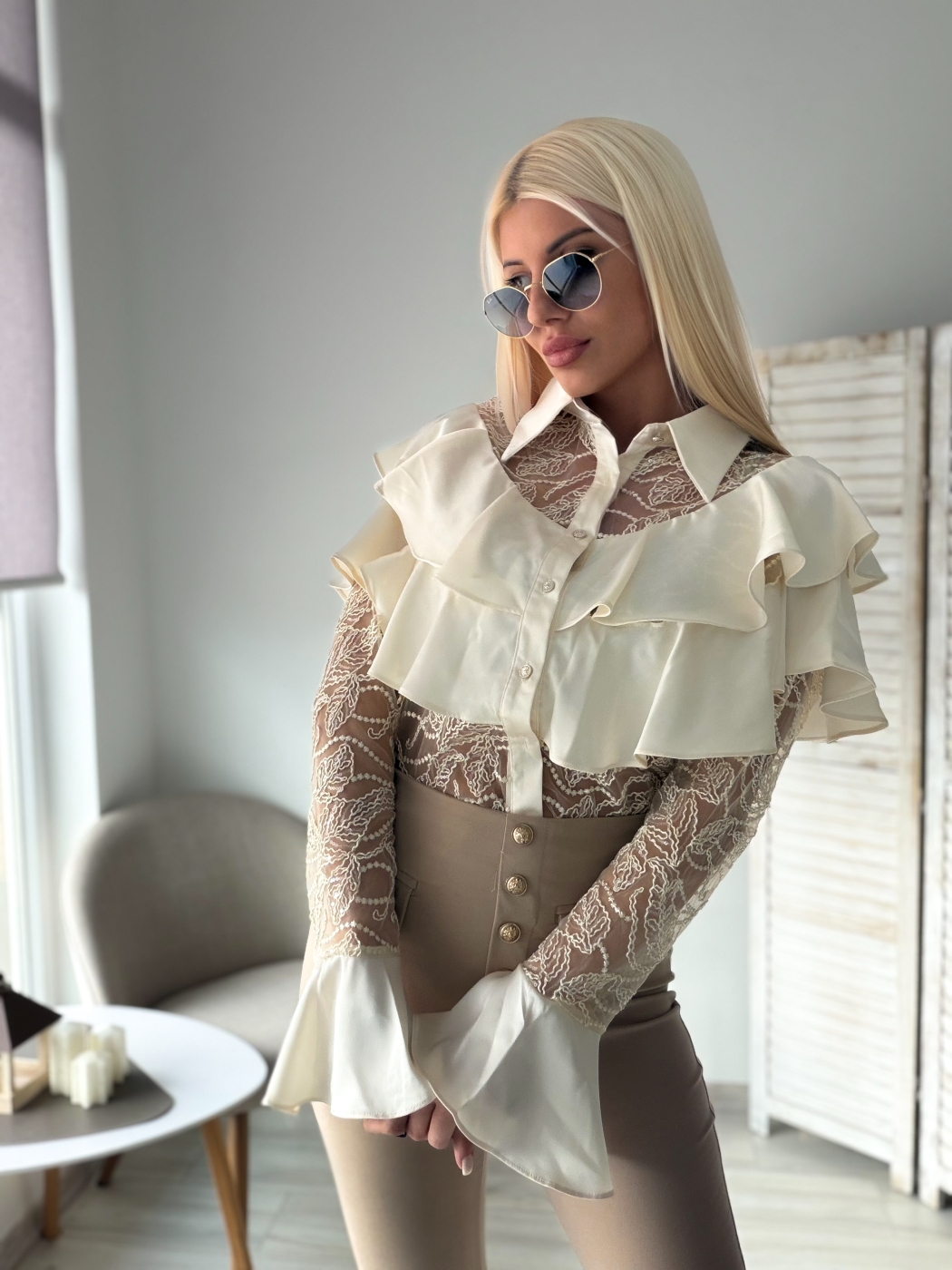 Риза екрю Elinor