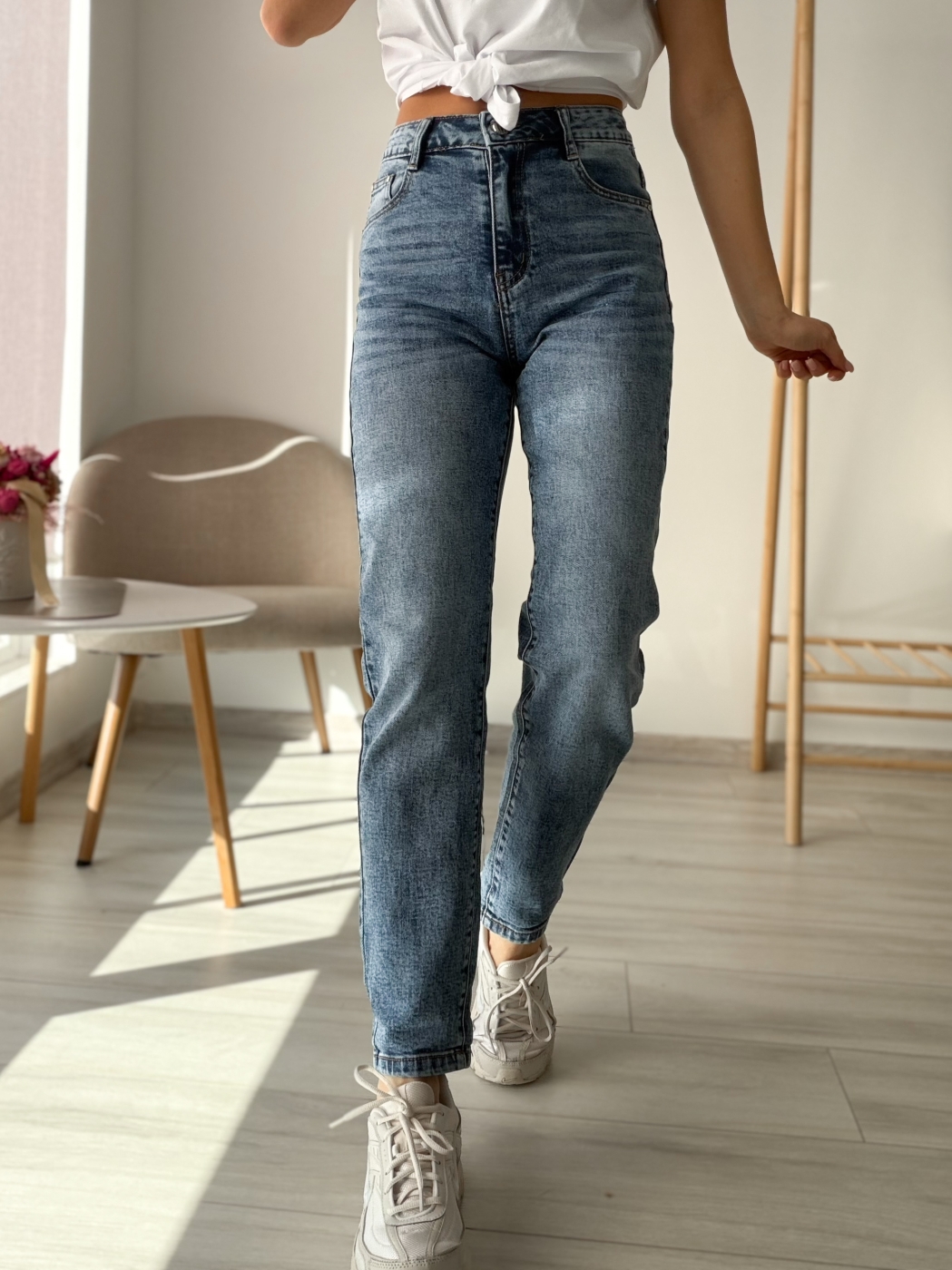 Еластични дънки MIA