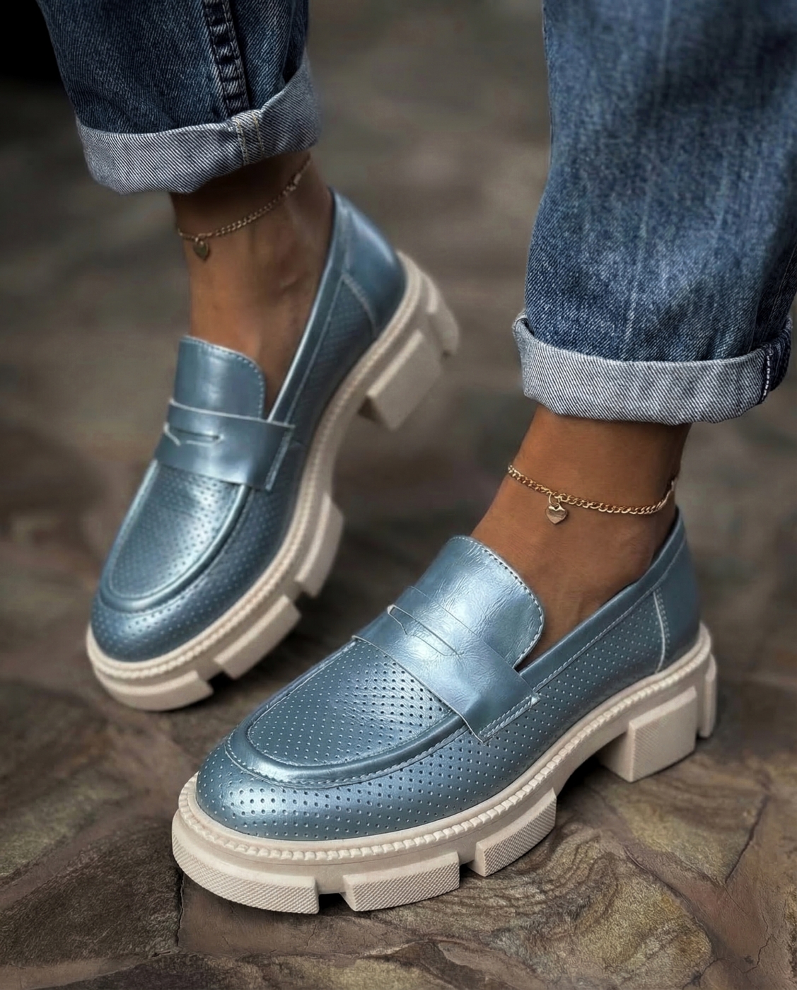 Сини еспадрили от естествена кожа