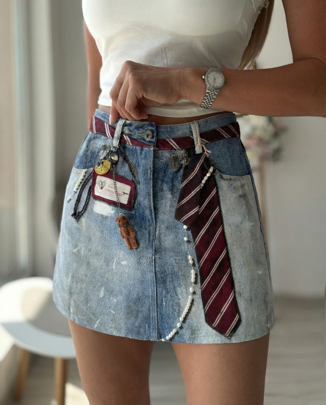 Пола панталон с вратовръзка