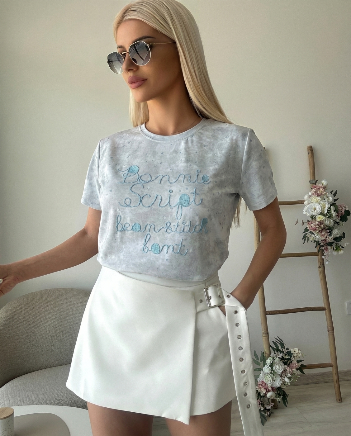 Синя тениска звездички