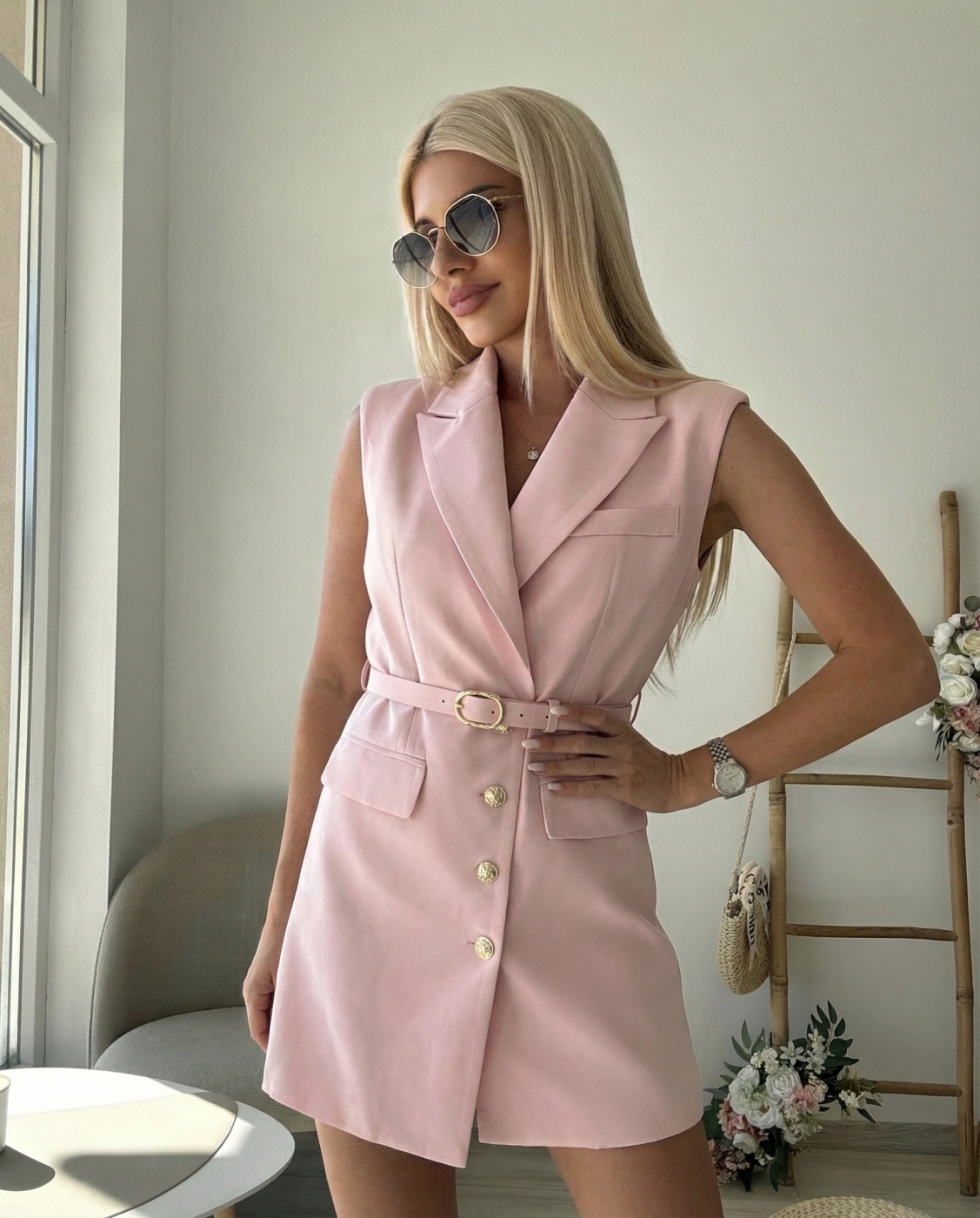 Розова рокля с колан Rebel