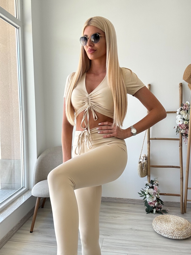 Спортен сет от клин и бюстие