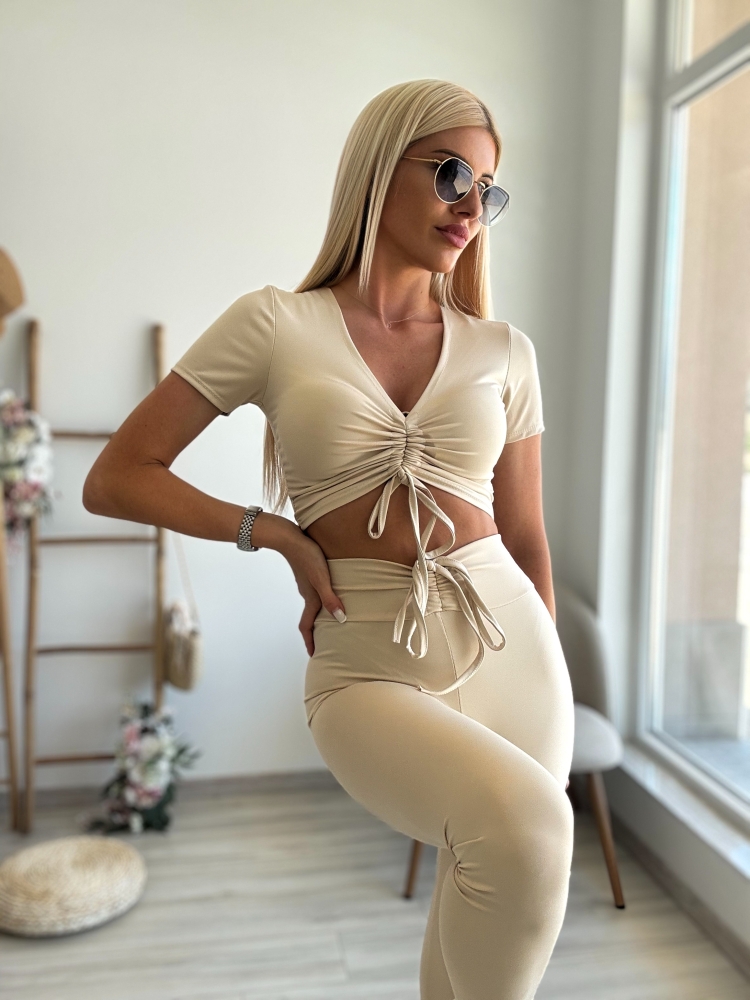 Спортен сет от клин и бюстие