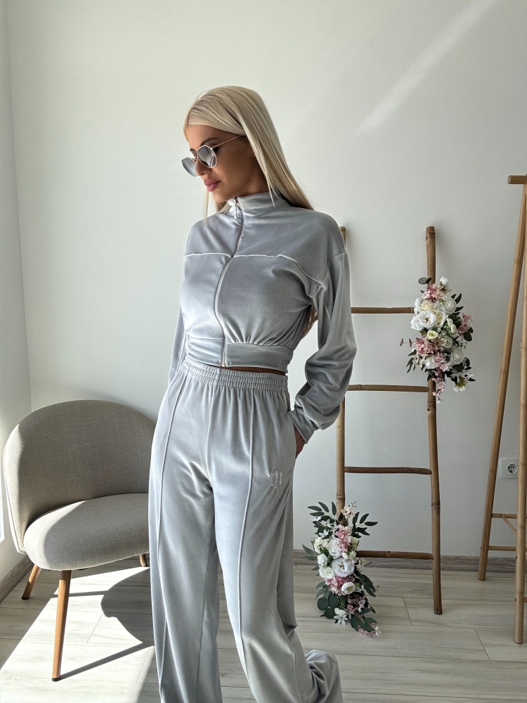 Сив плюшен комплект