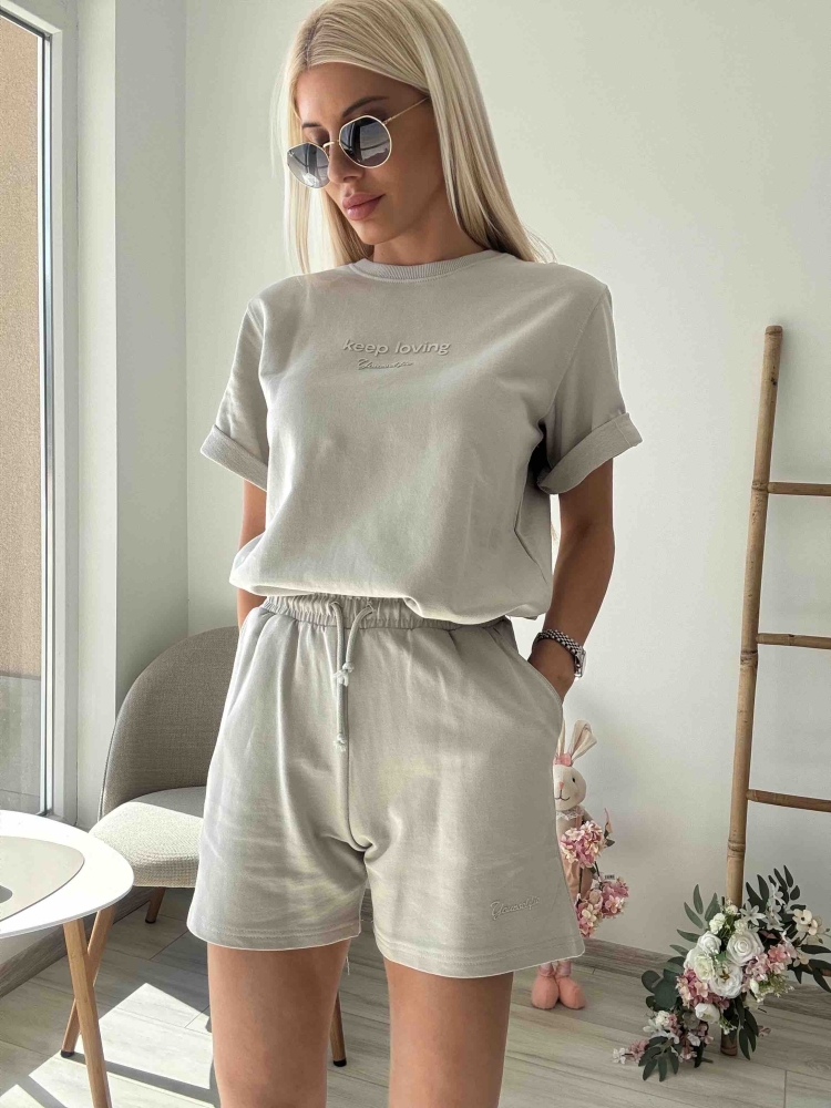 Светло сив комплект keep loving