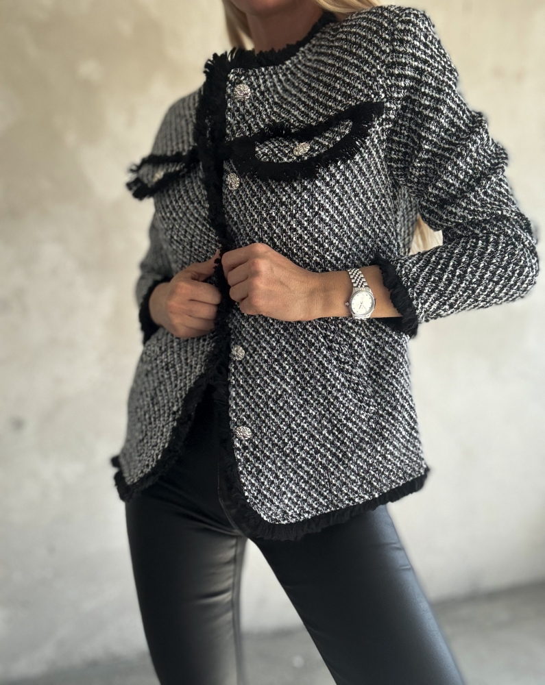 Палто от букле в черно вариант 2