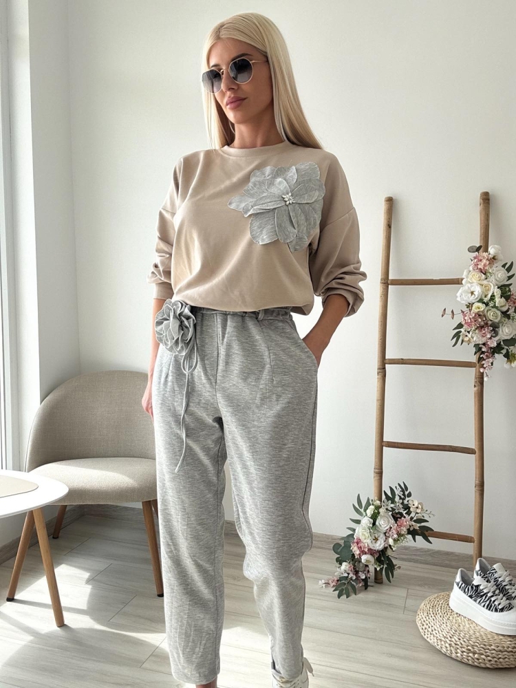 Комплект сиво цвете