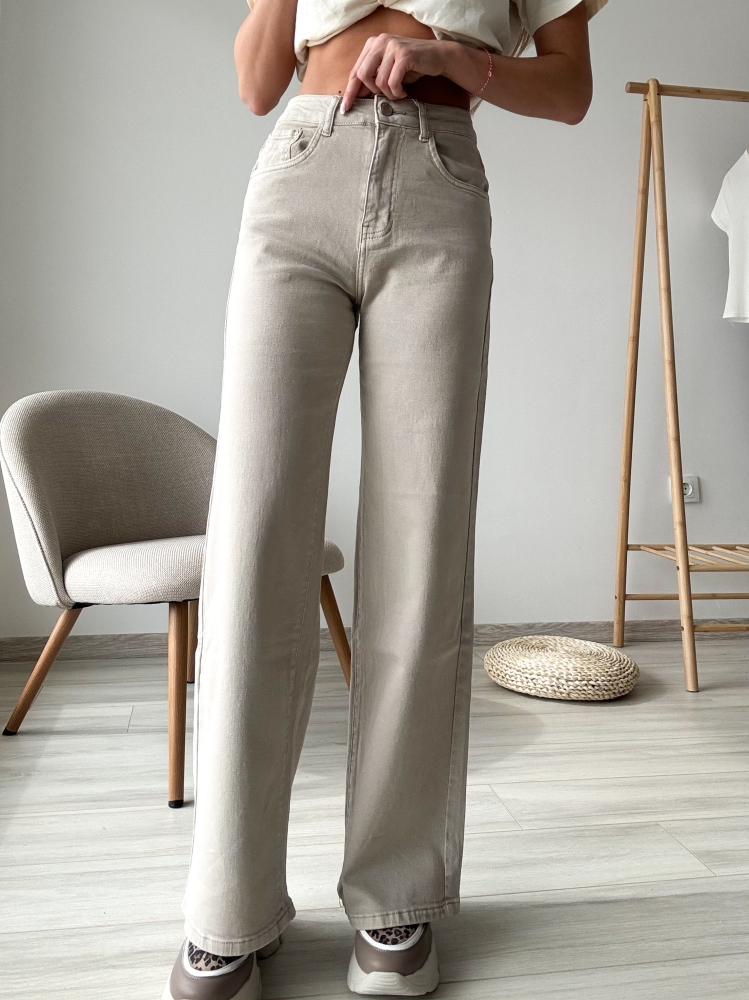 Бежови широки дънки