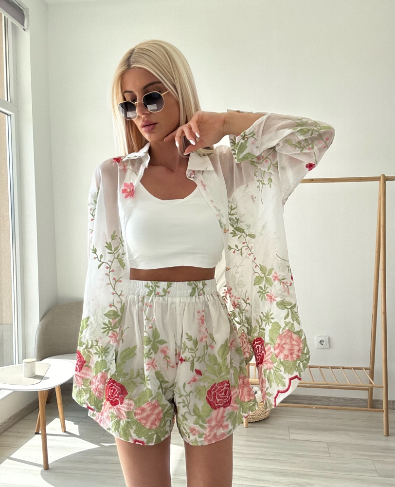 Комплект зелени цветя