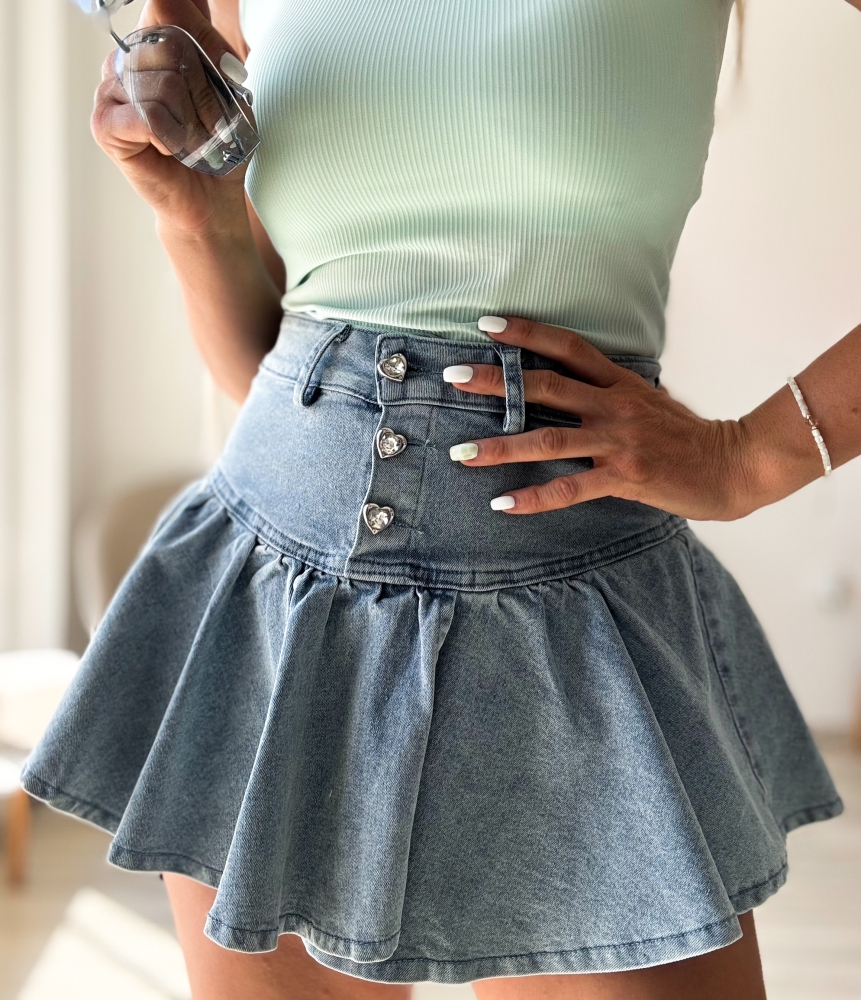 Дънкова пола панталон с копче сърце