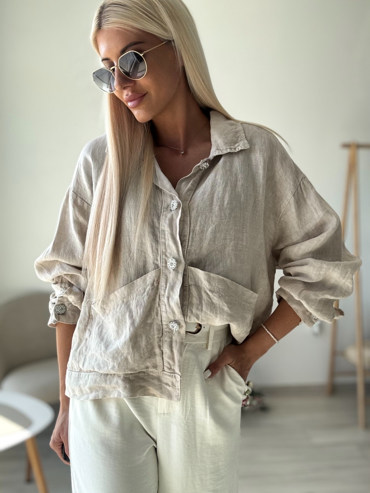 Ленена риза с диамантени копчета