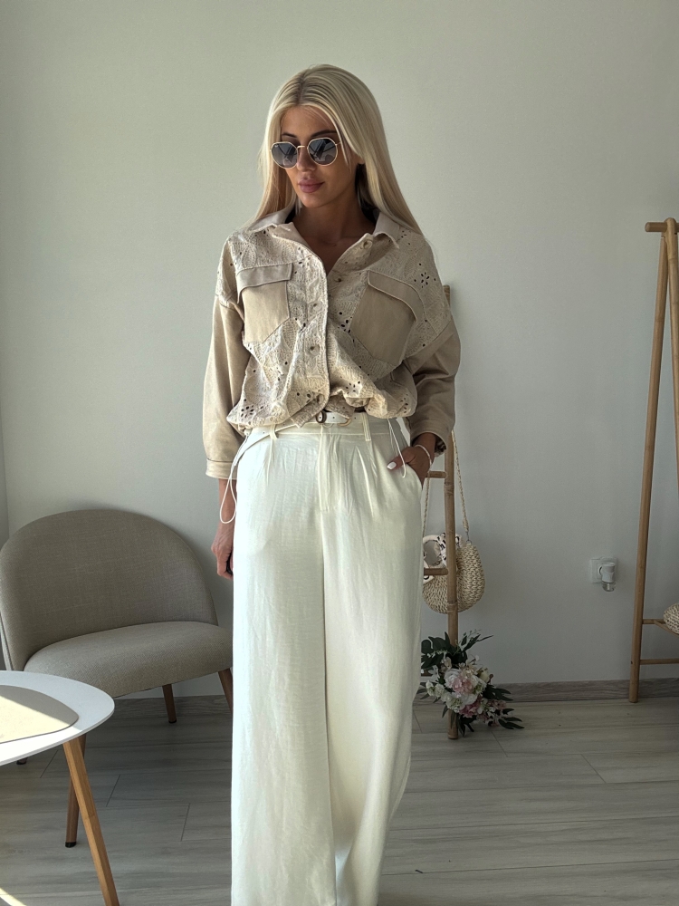 Златисто яке с бродерия