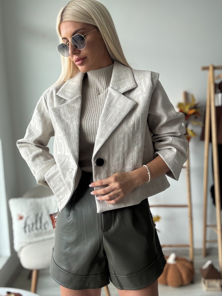 Палто F екрю