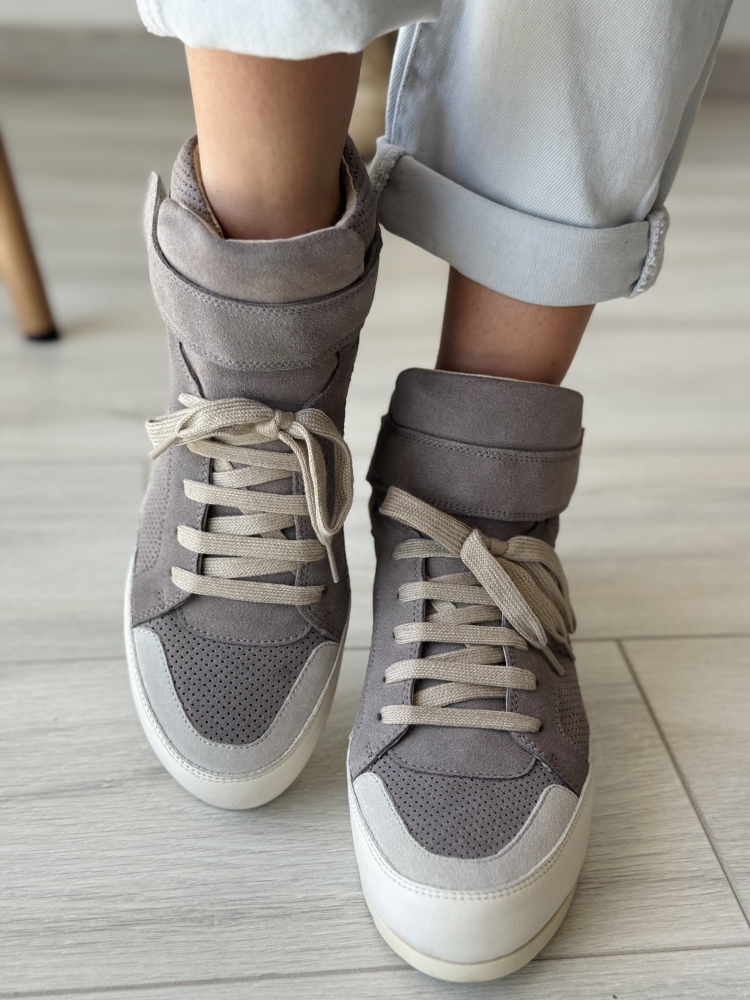 Бежови кецове естествена кожа