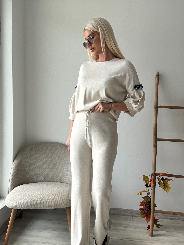 Комплект екрю с камъни на ръкава