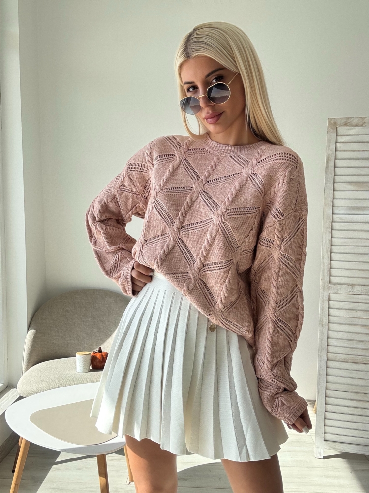 Розов пуловер PINK