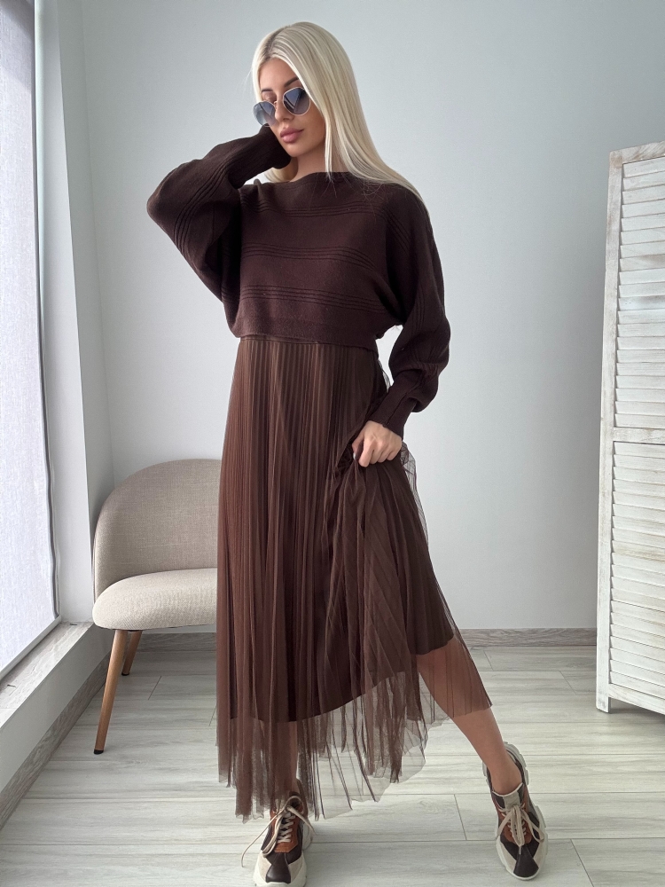 Кафява рокля 2 части плисе