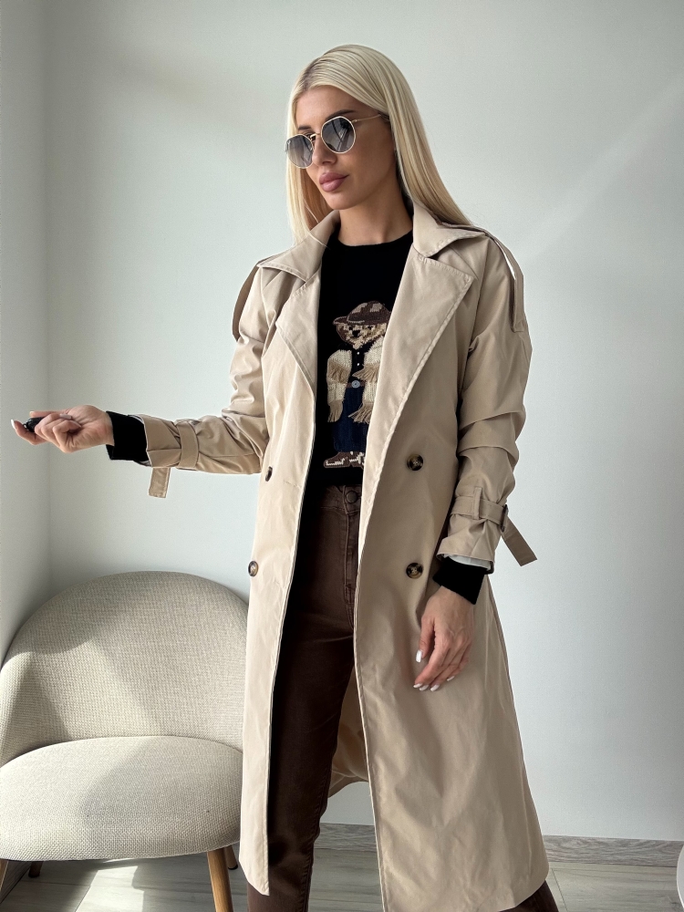 Дълъг тренч екрю