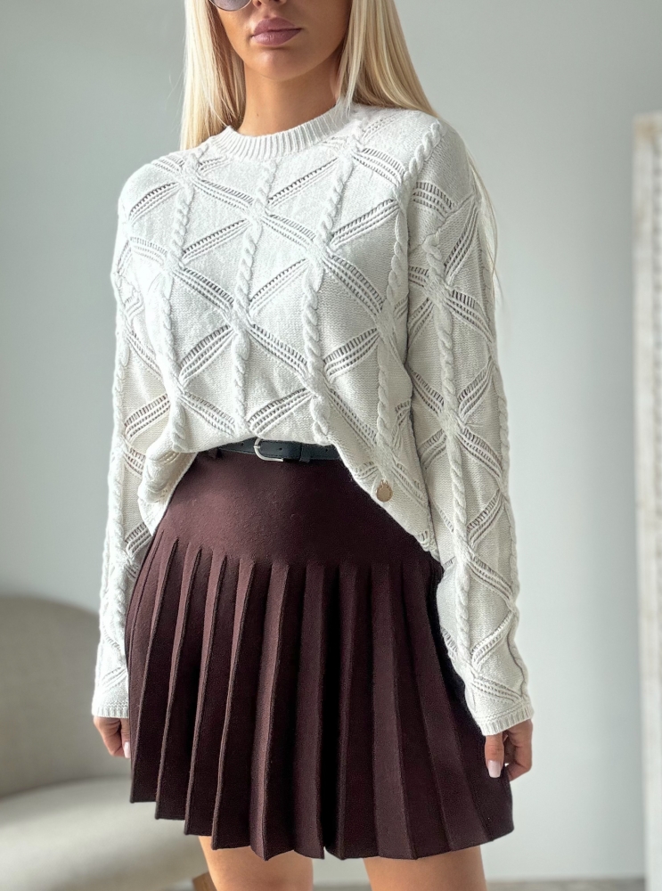 Бял пуловер PINK