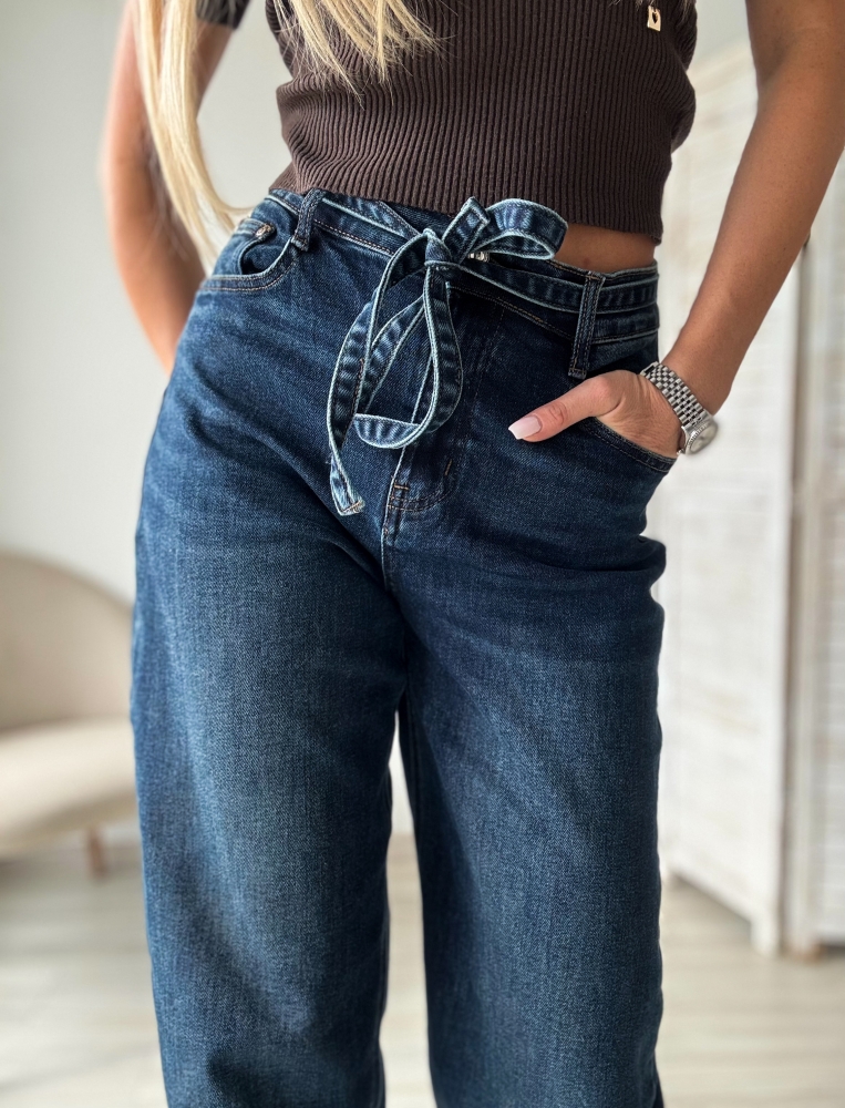 Дънки с връзка