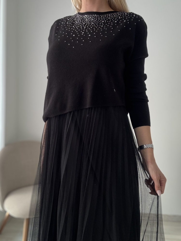 Черна рокля тюл с камъни