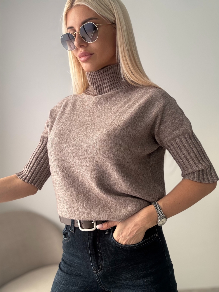 Бежова блуза Lina