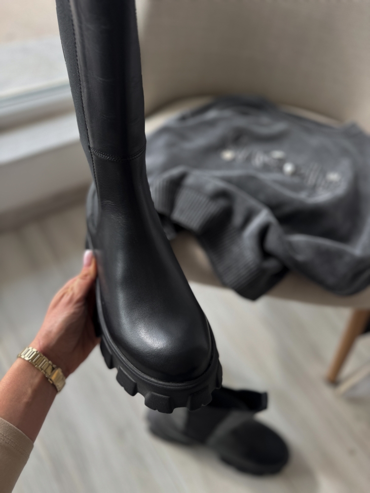 Черни ботуши естествена кожа GIA