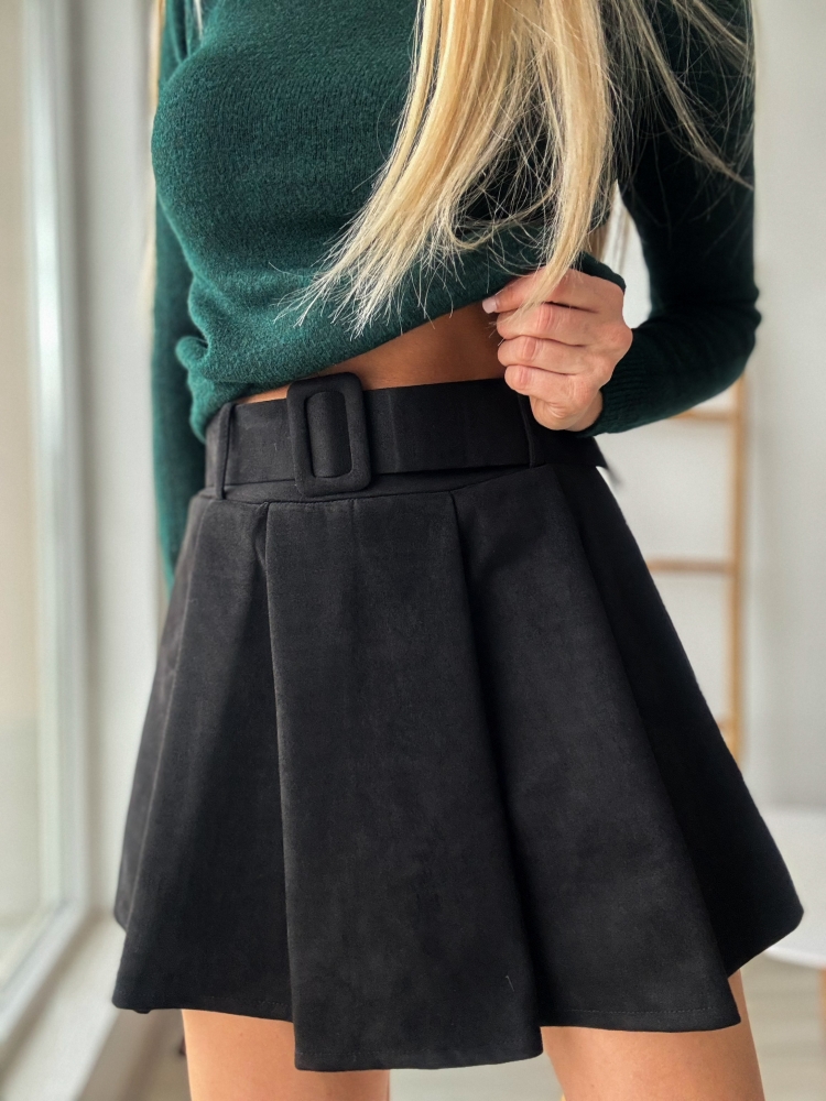 Черна велурена пола панталон