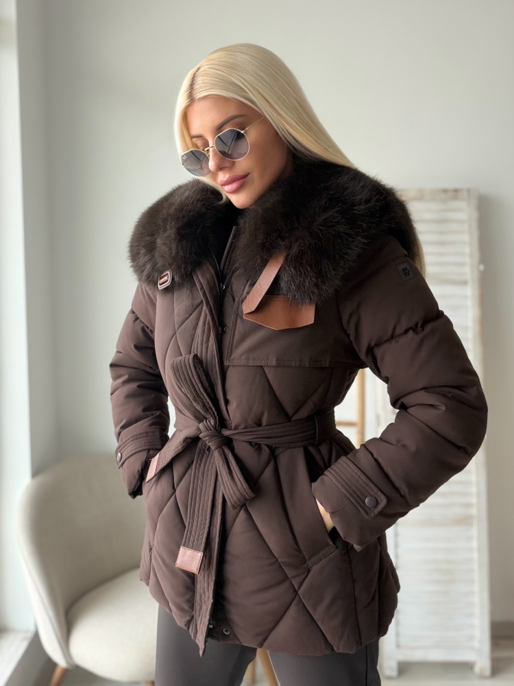 Кафяво яке Ava