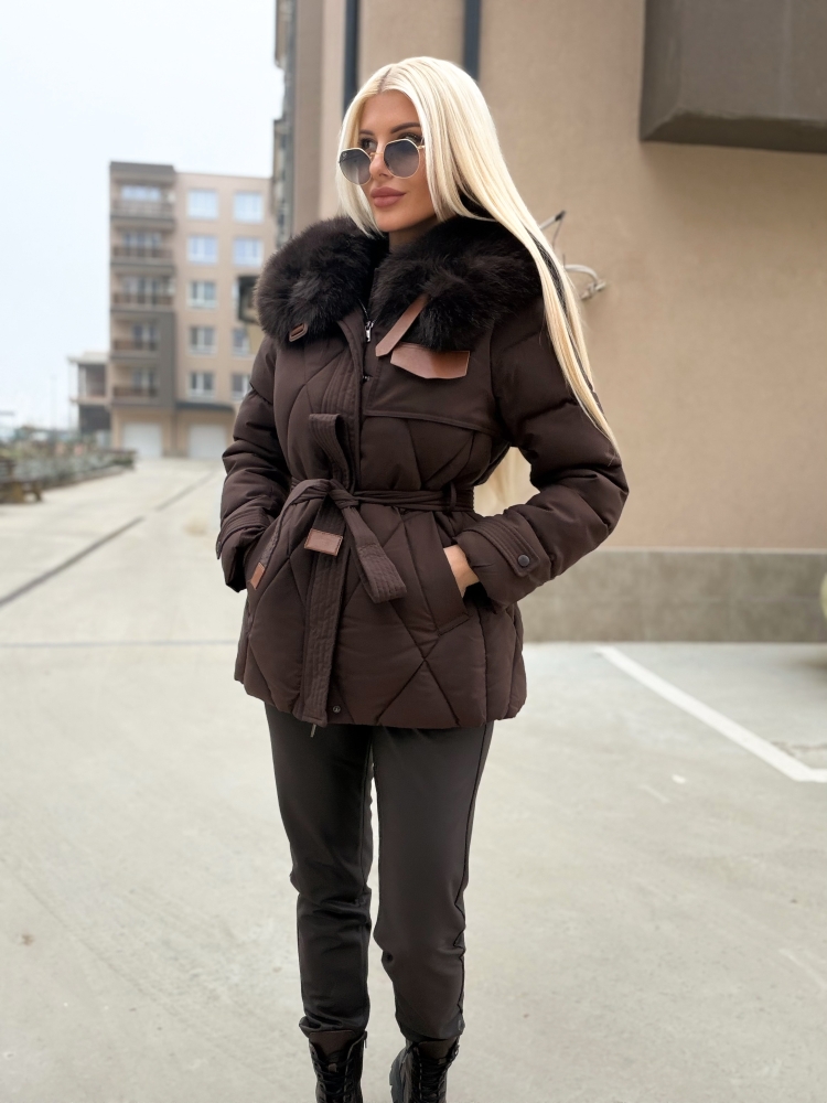 Кафяво яке Ava