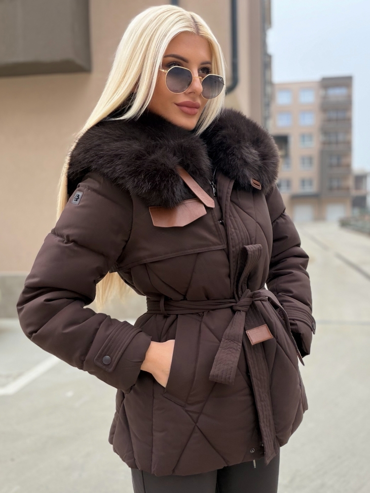 Кафяво яке Ava