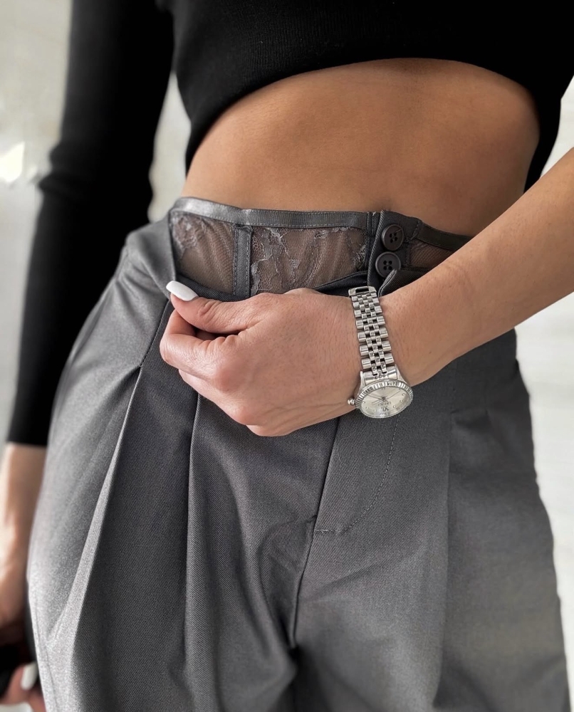 Сив широк панталон с дантела