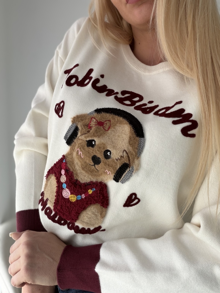 Бял пуловер куче Tobin