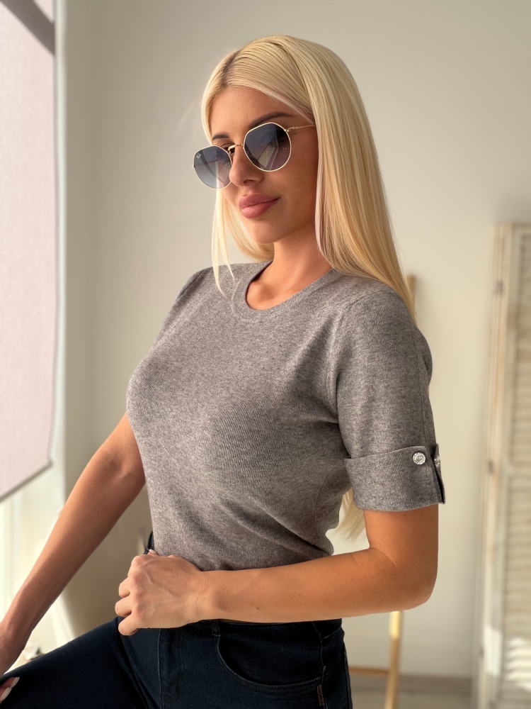 Сива тениска плаетиво с камъчета