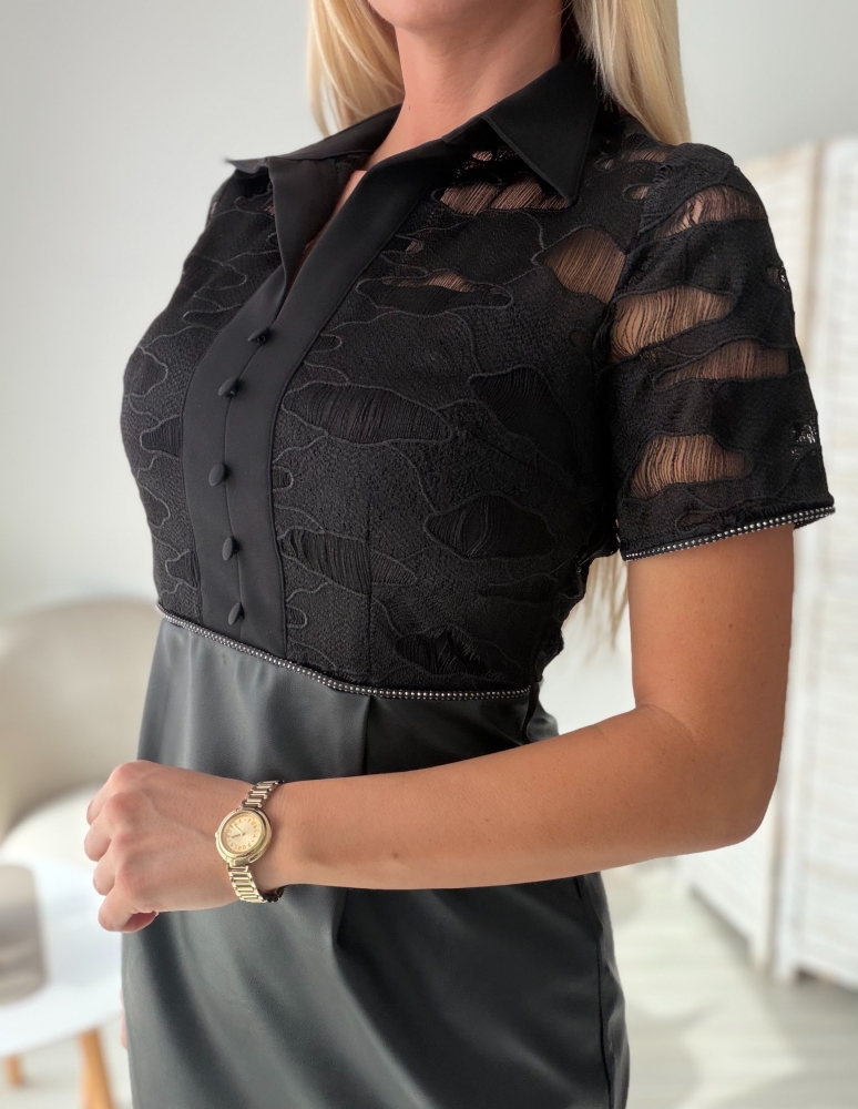 Рокля с кожен акцент и дантела