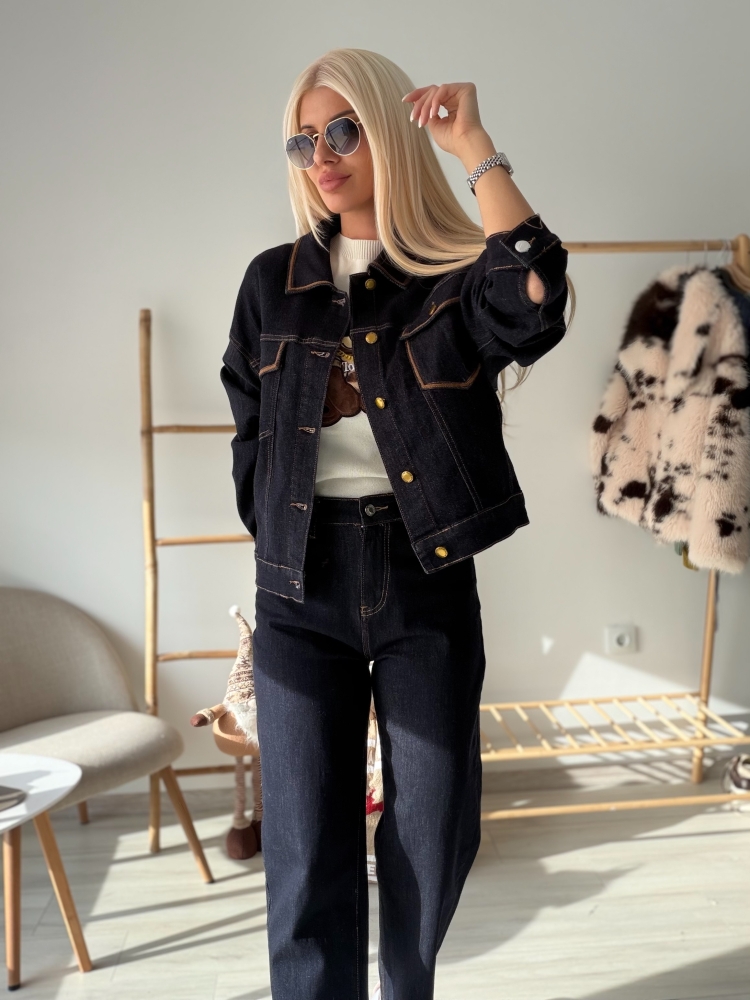 Прави индигови дънки 