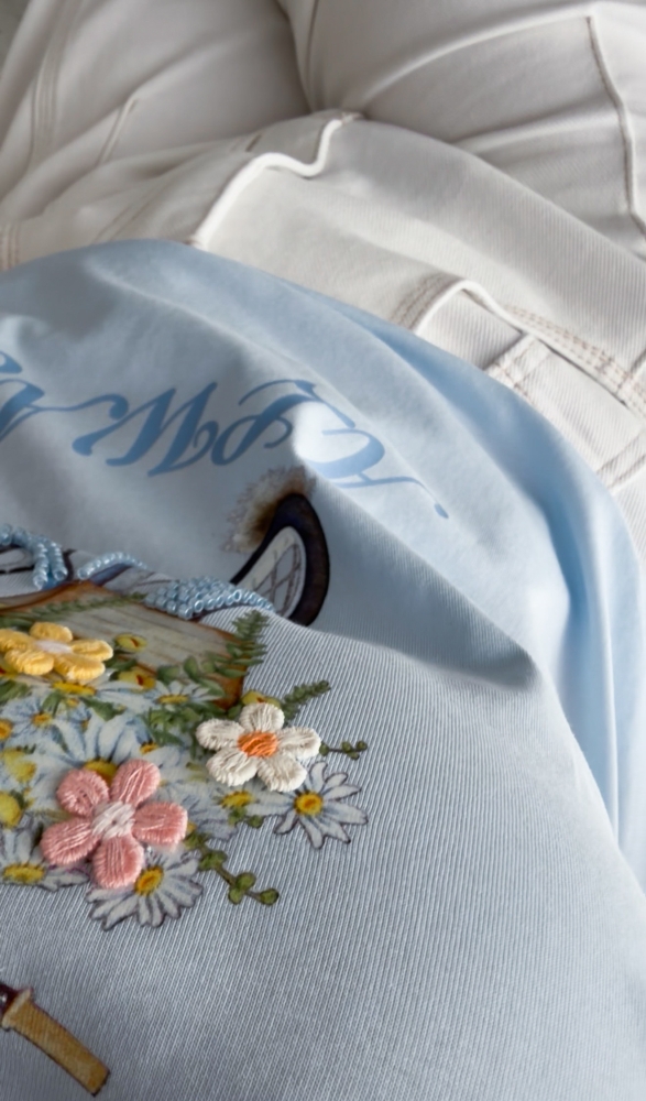 Синя тениска с колело