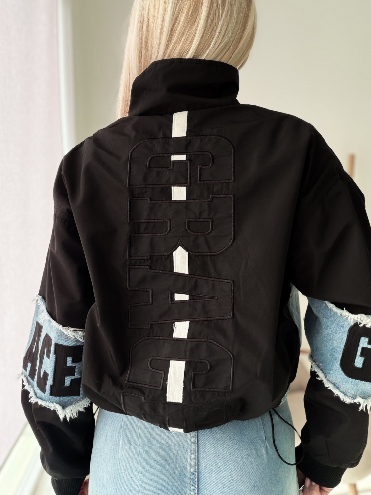 Черно яке с деним