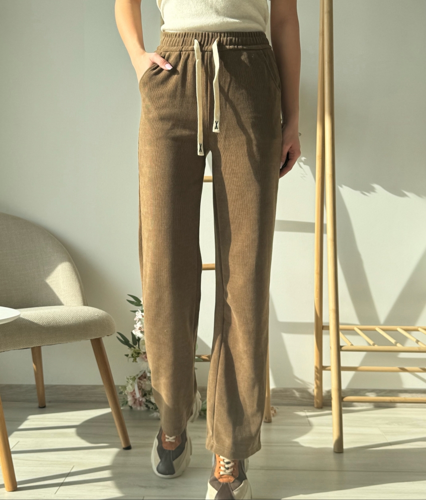 Спортен панталон от джинсов плат