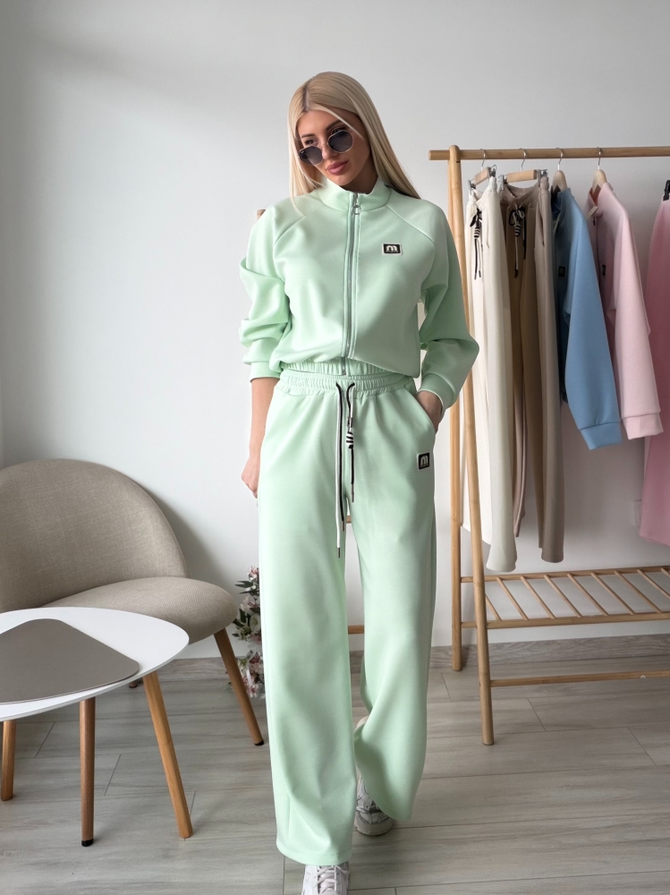 Ментов спортен комплект 