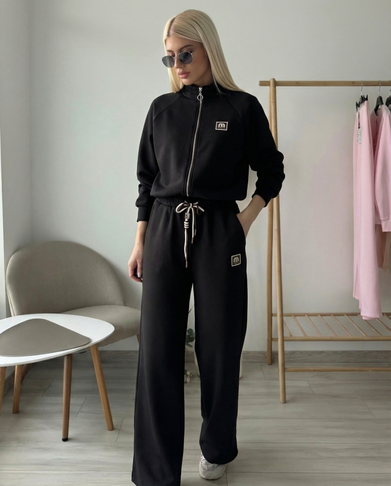 Черен спортен комплект