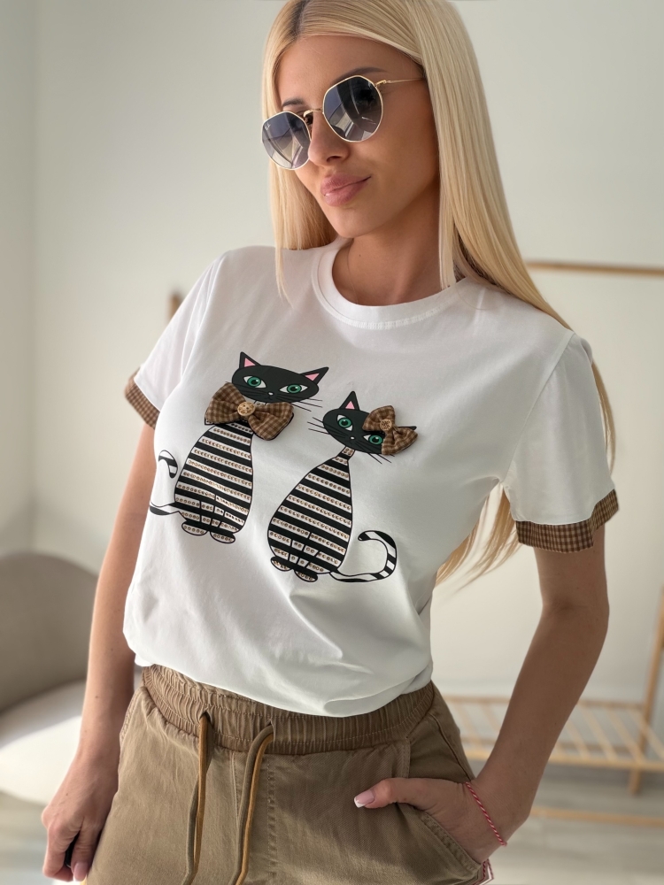 Бяла тениска с котки