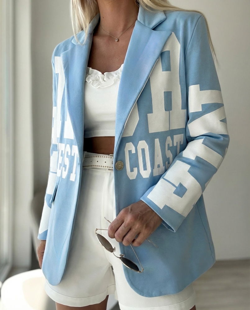 Синьо сако овърсайз с букви