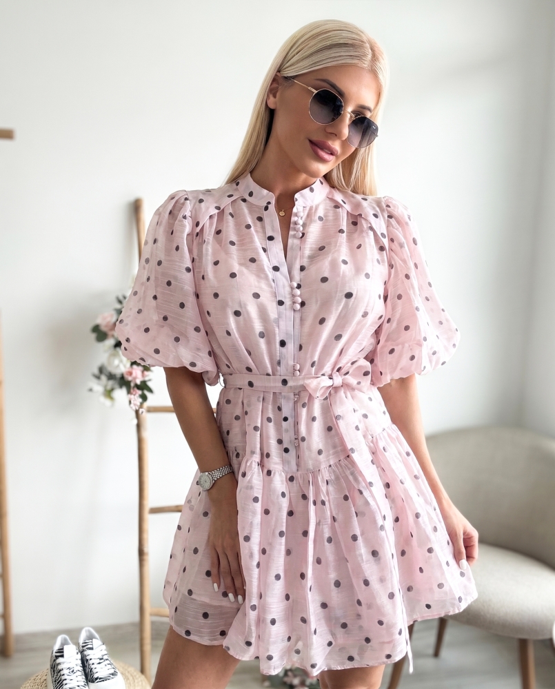 Розова рокля буфон на точки